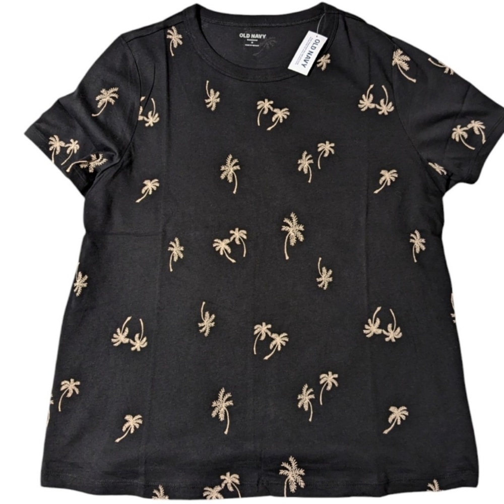 Old navy black shirt with tan palm trees